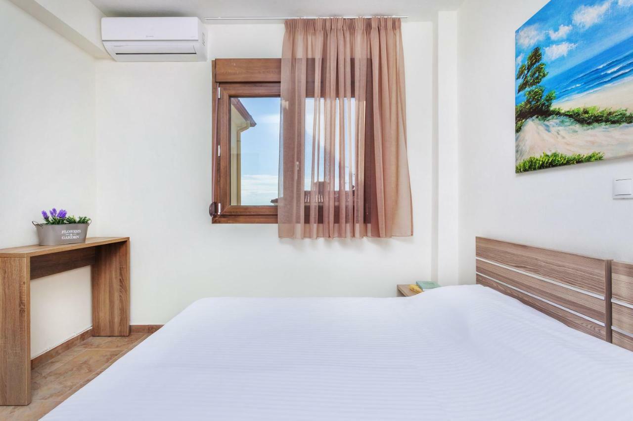 Sunset Villas ポッシディ エクステリア 写真